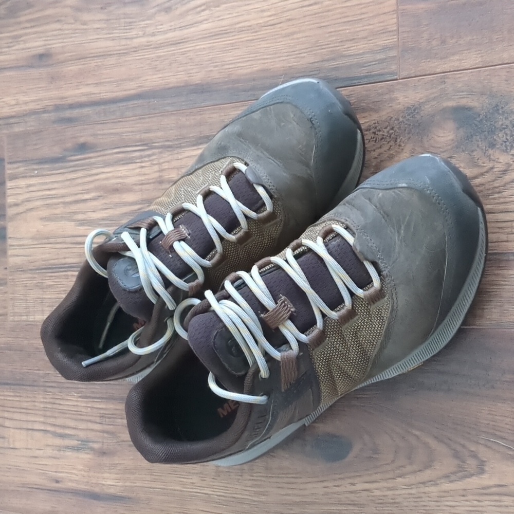 Zion hiking shoe